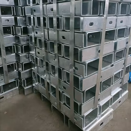 Niedriger Preis, hochwertige Verkehrssicherheits-Stahl-Autobahnleitplanke zum Verkauf